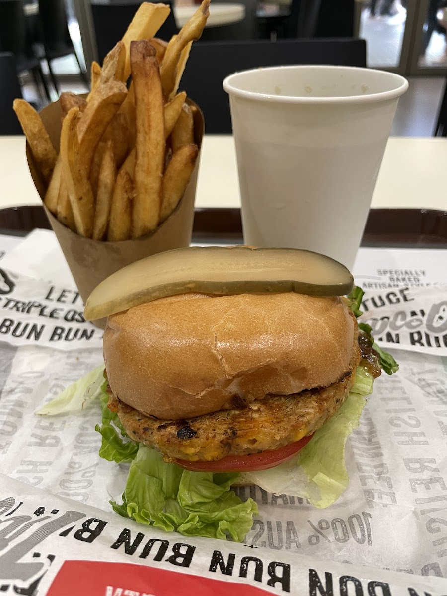 Triple O's (Wanchai) Photos 2